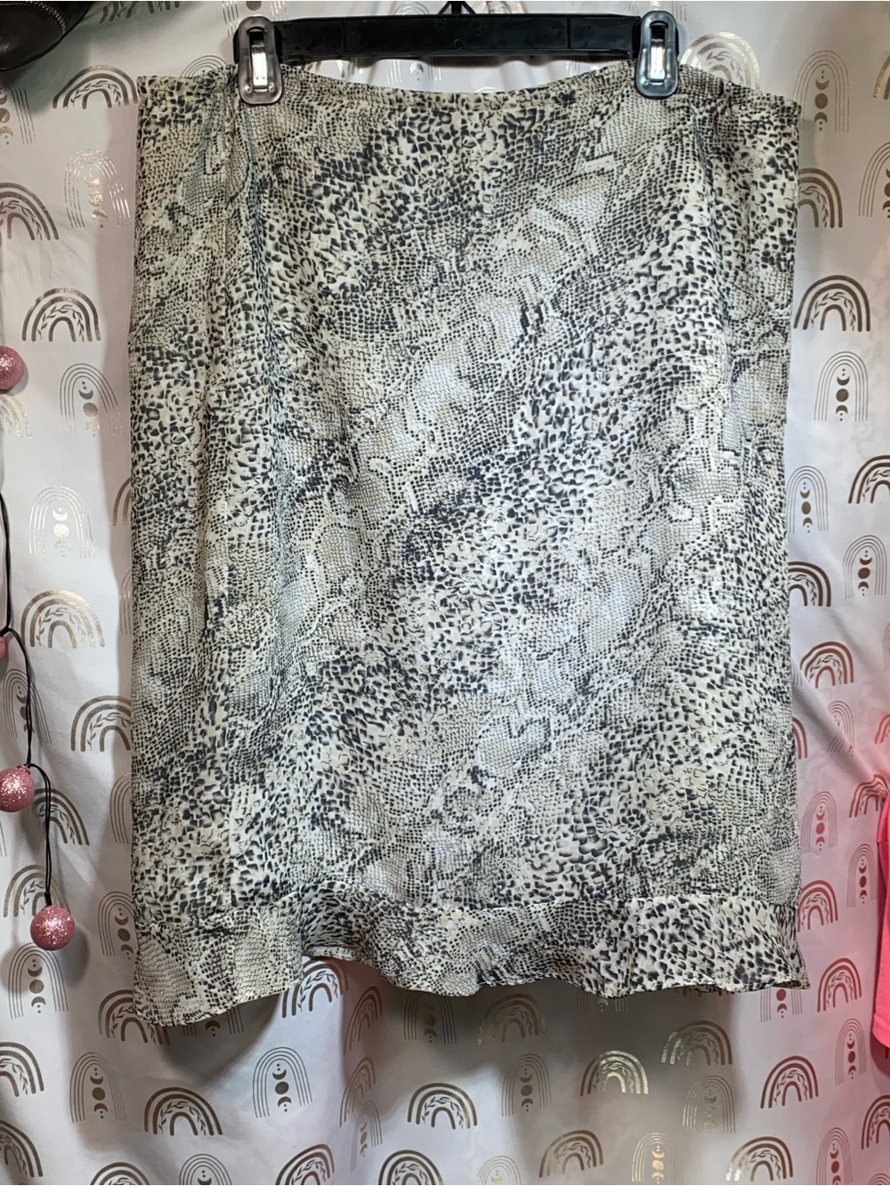 Kathie Lee Collection Neutral Snake & Spot Print Midi Skirt in Beige and Gray